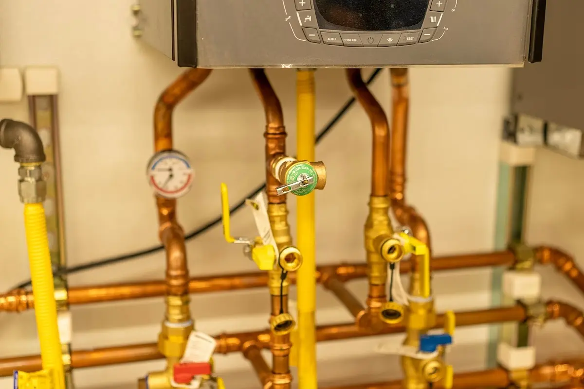 Licensed technician providing Pipe Repair for a homeowner in Wilmington Island