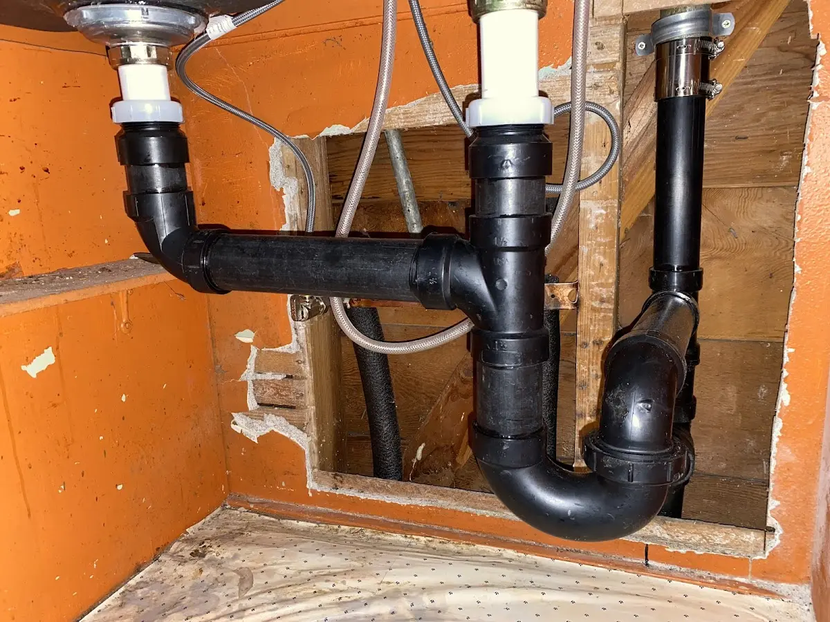 Professional Pipe Bursting equipment and tools on the job in Wilmington Island